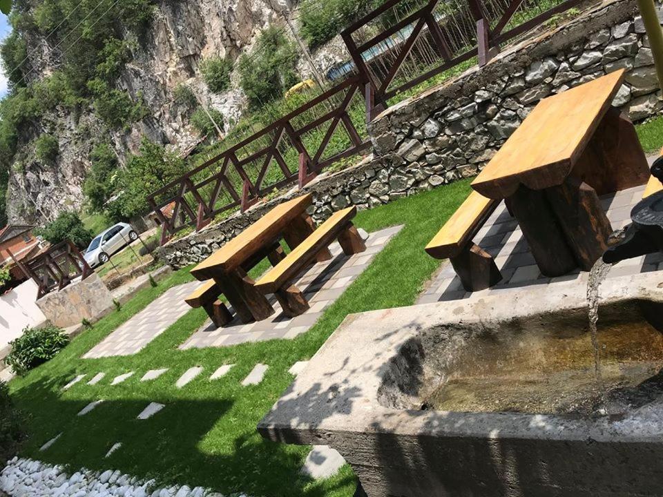 Viktoria Paradise Devin Exterior photo