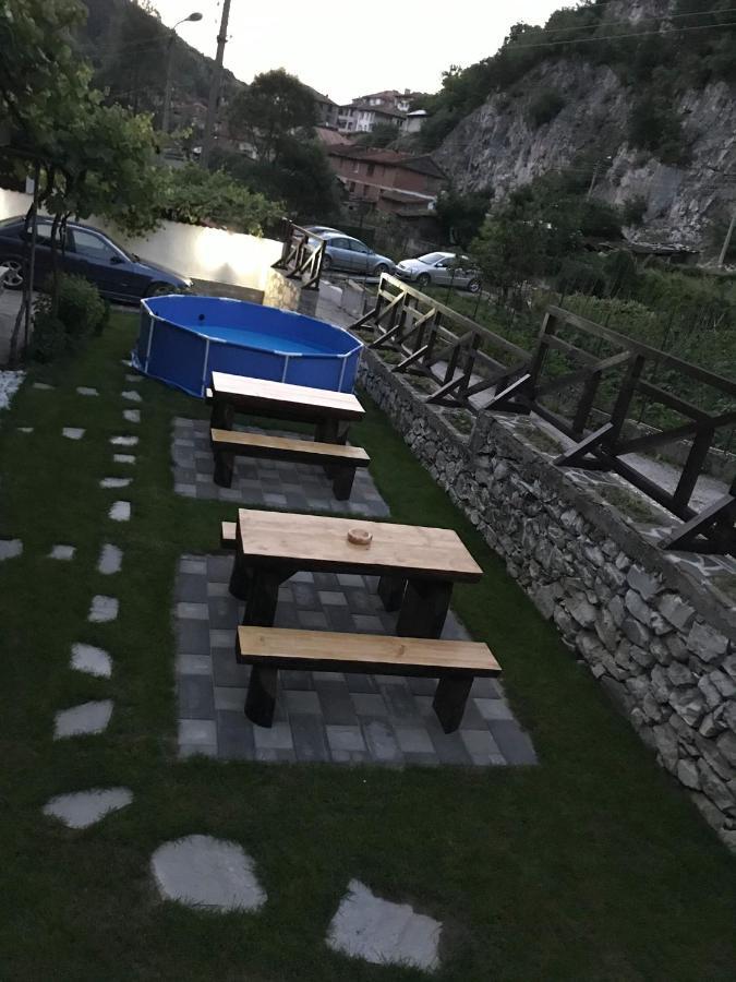 Viktoria Paradise Devin Exterior photo
